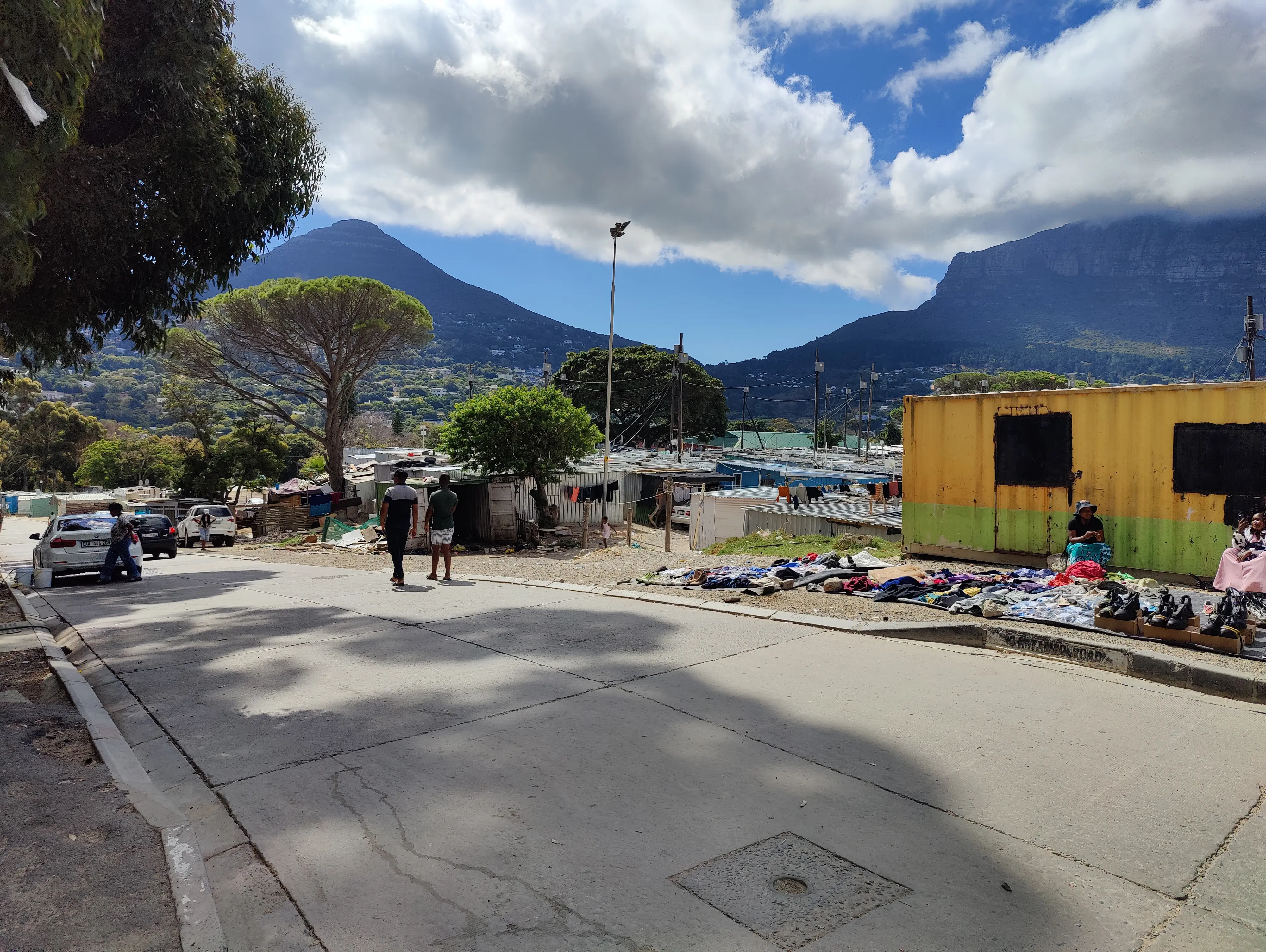 Blick auf das Viertel Imizamo Yethu